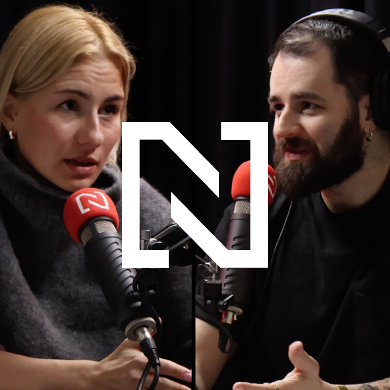 Obrázek epizody Sledujeme rozklad České televize. V zákulisí sílí tlak na sloučení s rozhlasem a zadušení kritické novinařiny