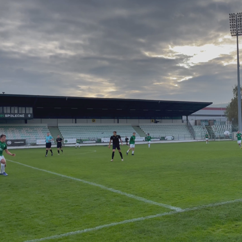 Obrázek epizody Tým A mužstva Fotbalového klubu Baník Most - Souš dohraje zbývající zápasy podzimní části České fotbalové ligy na hlavní fotbalovém stadion.