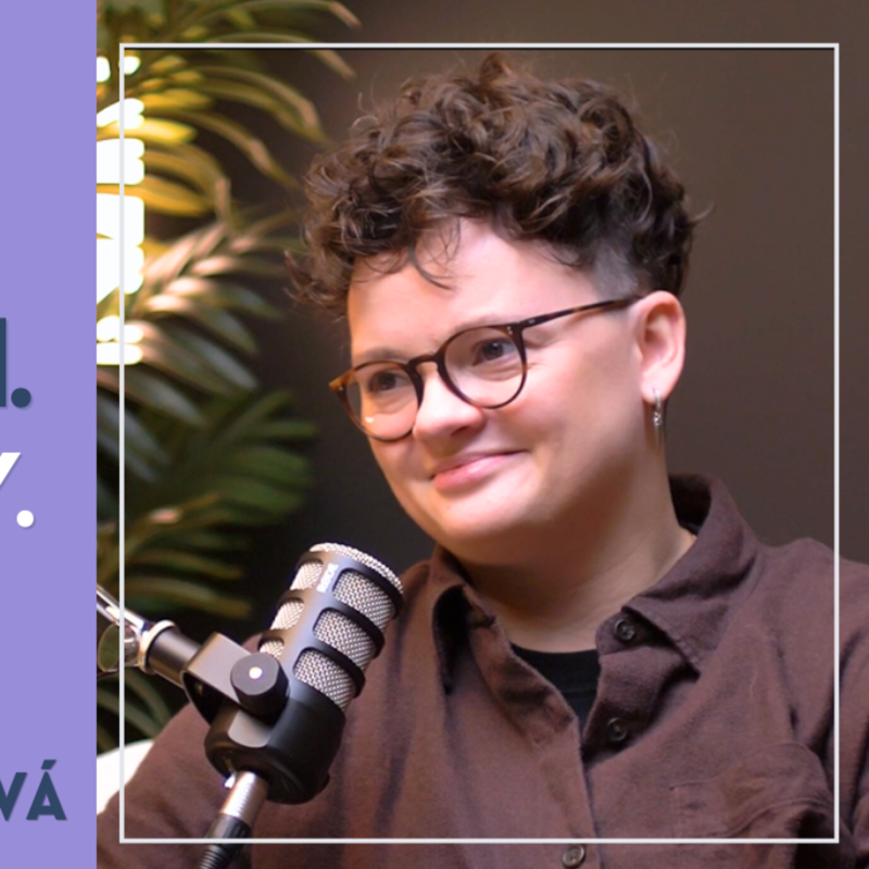 Obrázek epizody Vydělávám 100 000 Kč. Tak kde je to štěstí a spokojenost? | Karolína Kachyňová | RESTART SHOW