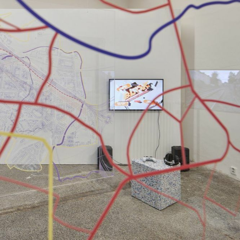 Obrázek epizody etc. galerie: Představy komunity III, Projít skrz (Alžběta Kvasničková, Vojtěch Rada)