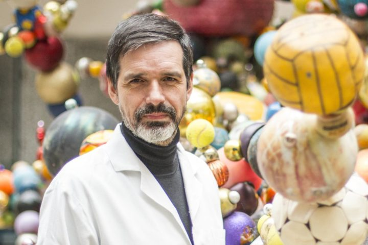 Obrázek epizody Robert Lischke: Transplantaci plic dnes přežije téměř každý. Technika už extrémně pokročila