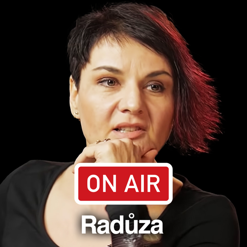 Obrázek epizody Radůza ON AIR: „První harmoniku jsem si koupila za peníze, které jsem měla na židle."