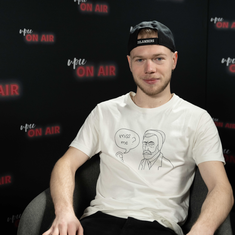 Obrázek epizody UPCE On Air: O florbalu, studiu a vlastním podnikání s Davidem Žáčkem