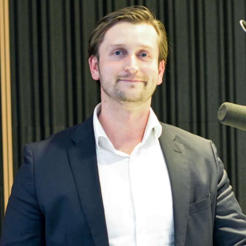 Obrázek epizody Martin Smatana - Neodkladná neurochirurgická starostlivosť na Kramároch... (Braňo Závodský Naživo)