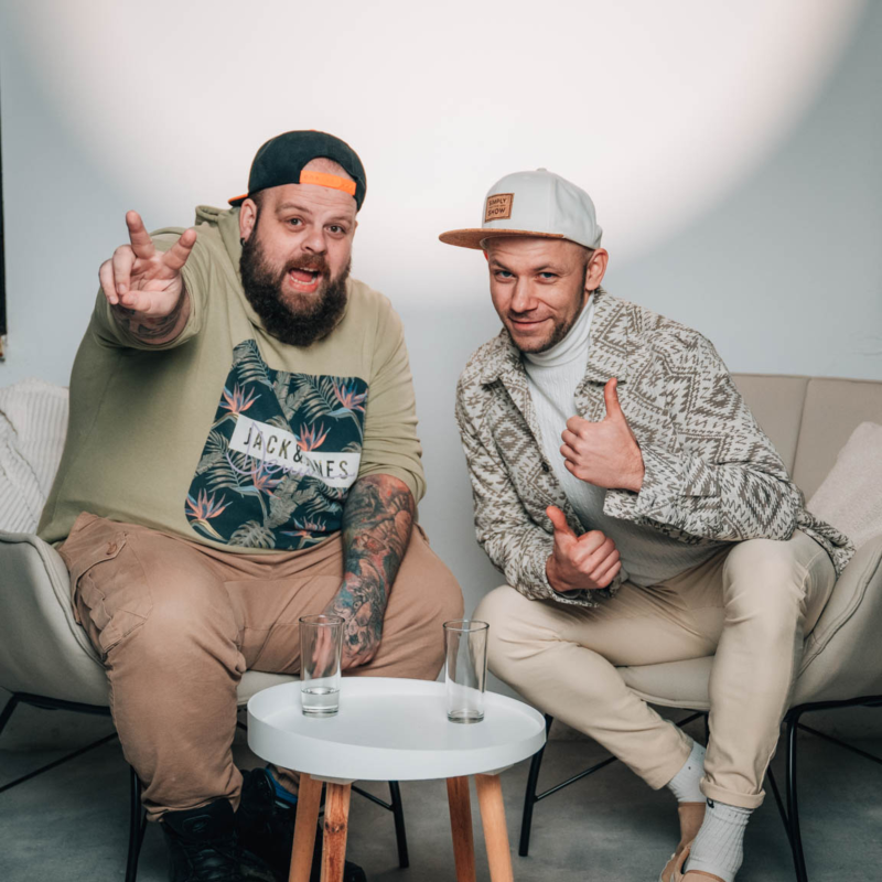 Obrázek epizody Svatební talk #10 - Aleš Dokulil (kapela Simply The Show) a Lukáš Kenji Vrábel