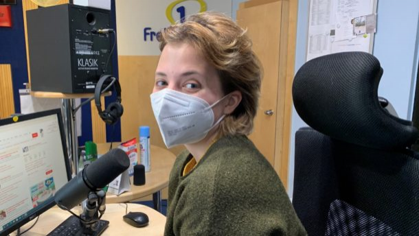 Obrázek epizody S Aničkou Slováčkovou o vážné nemoci, citlivé duši a hlučné rodině