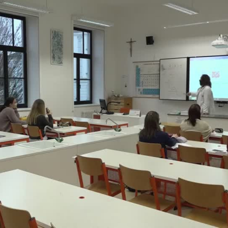 Obrázek epizody Nový typ střední školy (zdroj: CNN Prima NEWS)