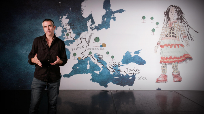 Obrázek epizody Walk with Little Amal, a theatrical journey celebrating the refugee experience | Amir Nizar Zuabi