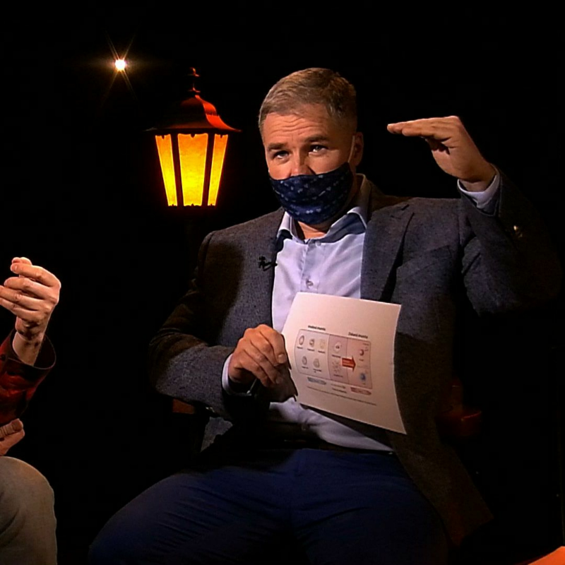 Obrázek epizody .pod lampou o očkovaní: Ako to naozaj funguje, prečo máme strach a čo vakcína dokáže