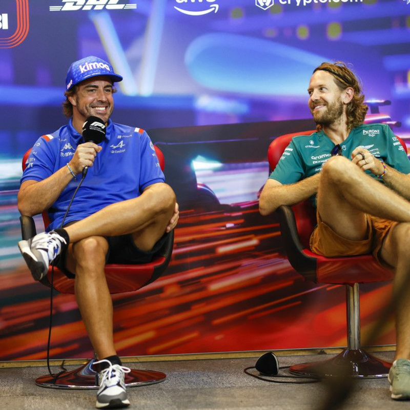 Obrázek epizody Nezapomenutelné historky sezony 2022 formule 1