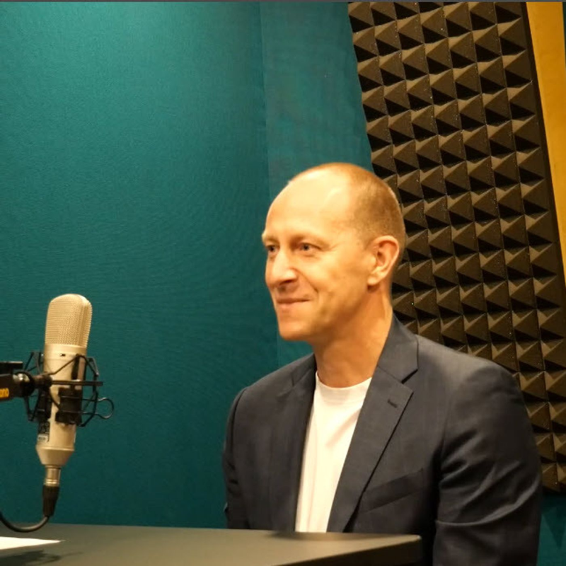 Obrázek epizody 43: Z korporátu k vlastní finanční klinice: Strategie, disciplína a budování bohatství - Zdeněk Bílý