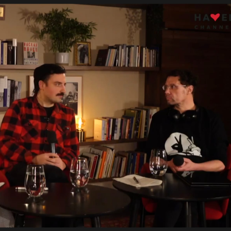 Obrázek epizody Vládní přístup k neziskovkám kopíruje autoritářské státy. ANO, SPD a Motoristé se snaží své oponenty uvařit