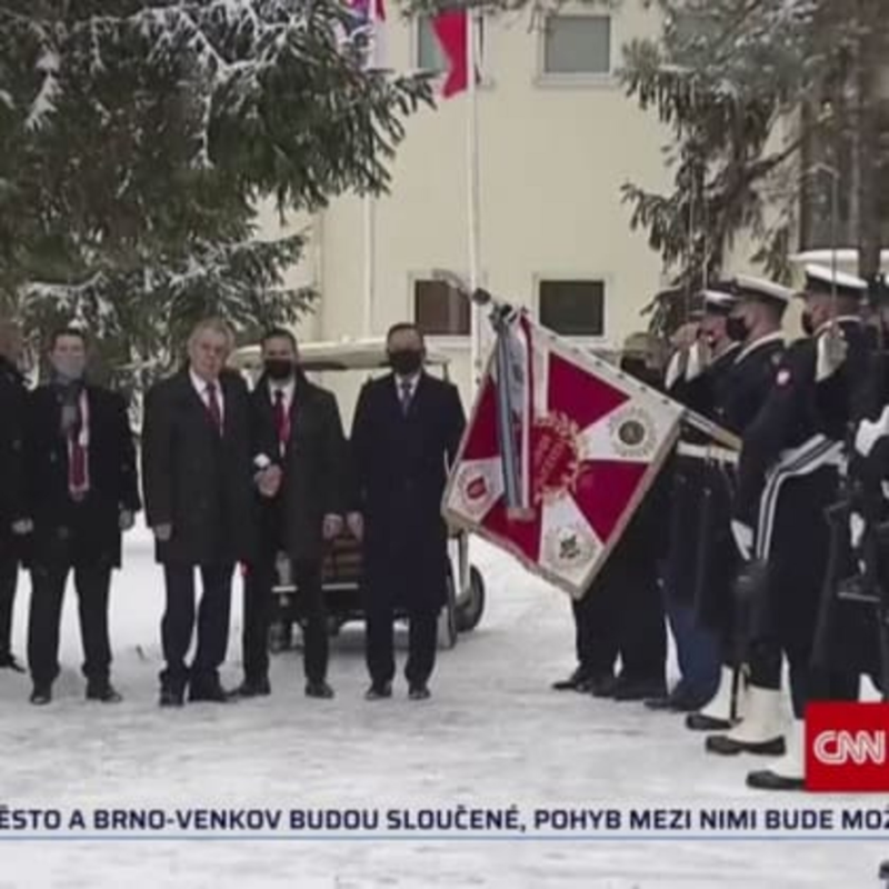 Obrázek epizody Prezident Miloš Zeman začíná používat vozík