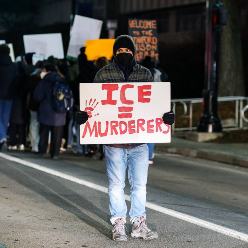 Obrázek epizody ICE i Bílý dům se extrémními zásahy chlubí. Přispívá k tomu i nedávná změna definice terorismu