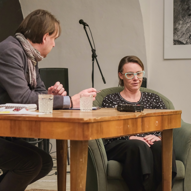 Obrázek epizody Pět let Ohlasů: Rozhovor s Lenkou W. Císařovou