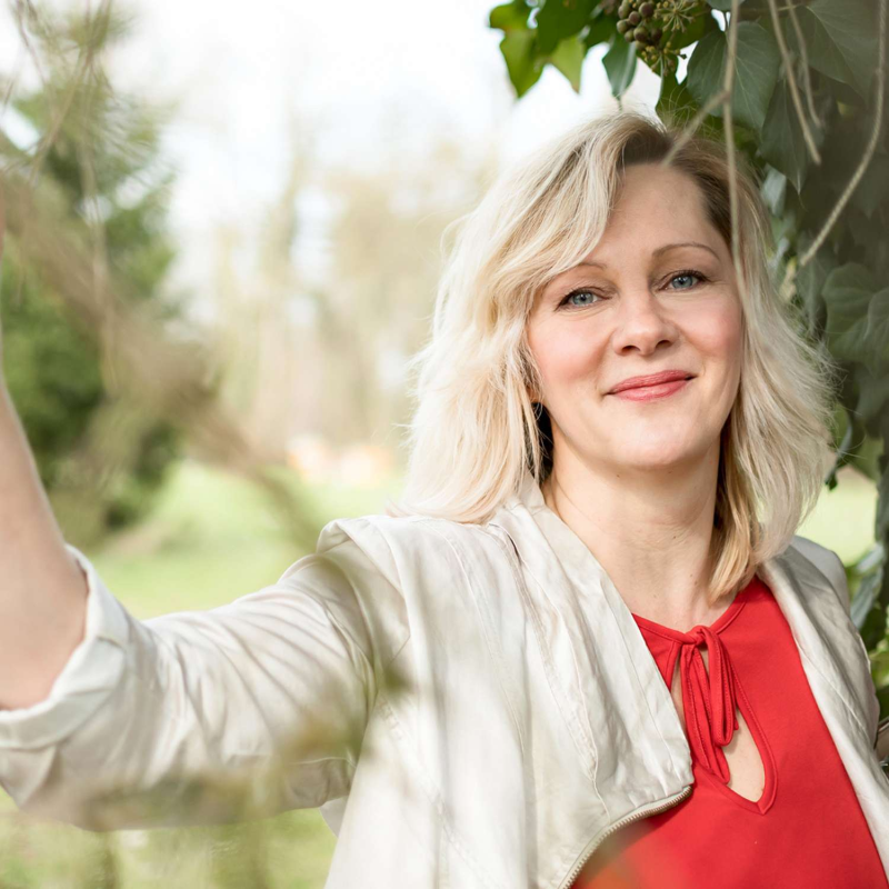 Obrázek epizody Trauma, může být práce s traumatem srdeční záležitostí? S Kateřinou Hrabec