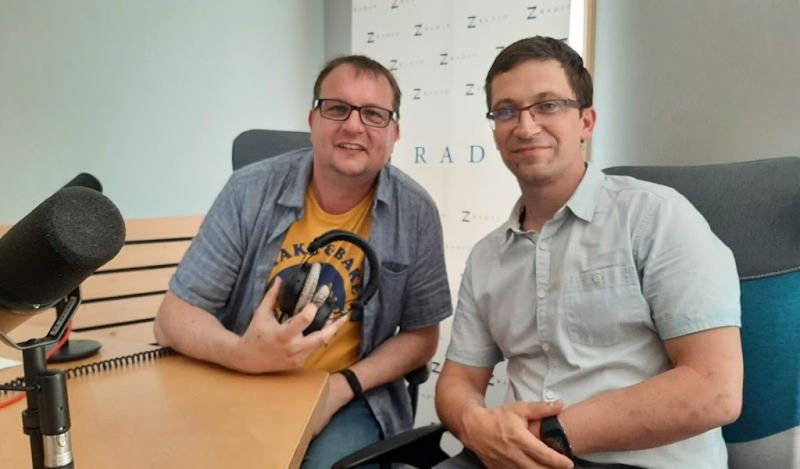 Obrázek epizody Politolog Stanislav Balík: V přímém přenosu pozorujeme rozklad státu. Největším hrdinou je ten, kdo stát ošidí