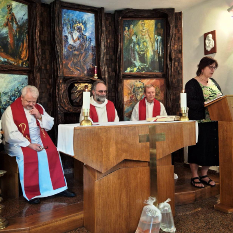 Obrázek epizody Ženy a muži útěchy (Sv. Barnabáše na Meditační zahradě)