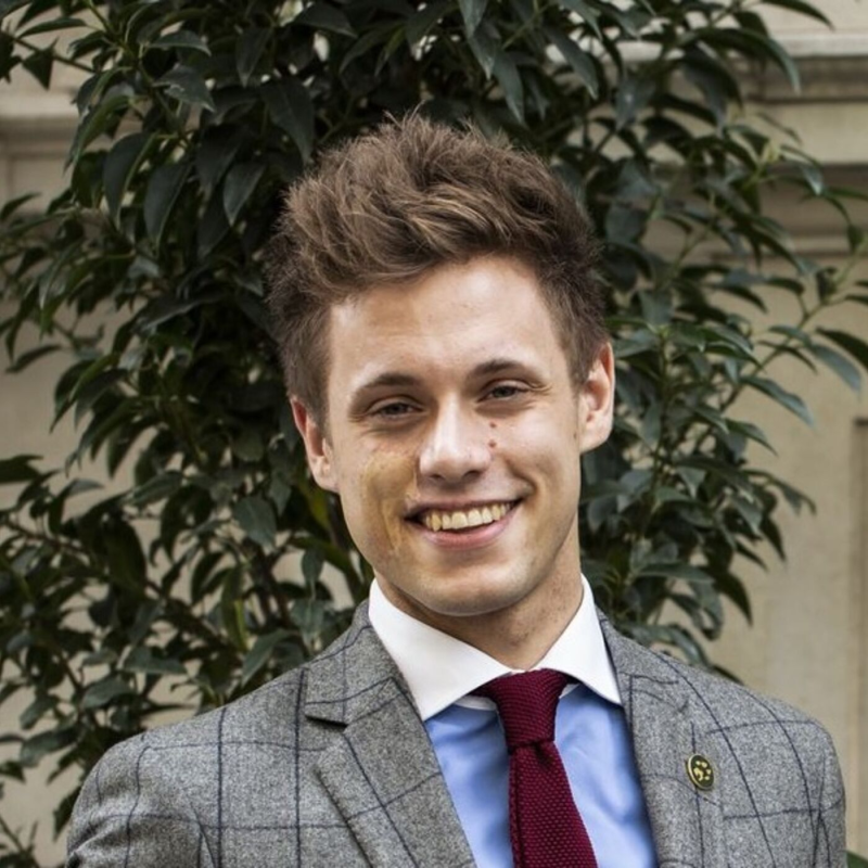 Obrázek epizody Tomáš Kubart – příběh talentovaného Čecha, který v 25-ti letech vedl anglickou michelinskou restauraci