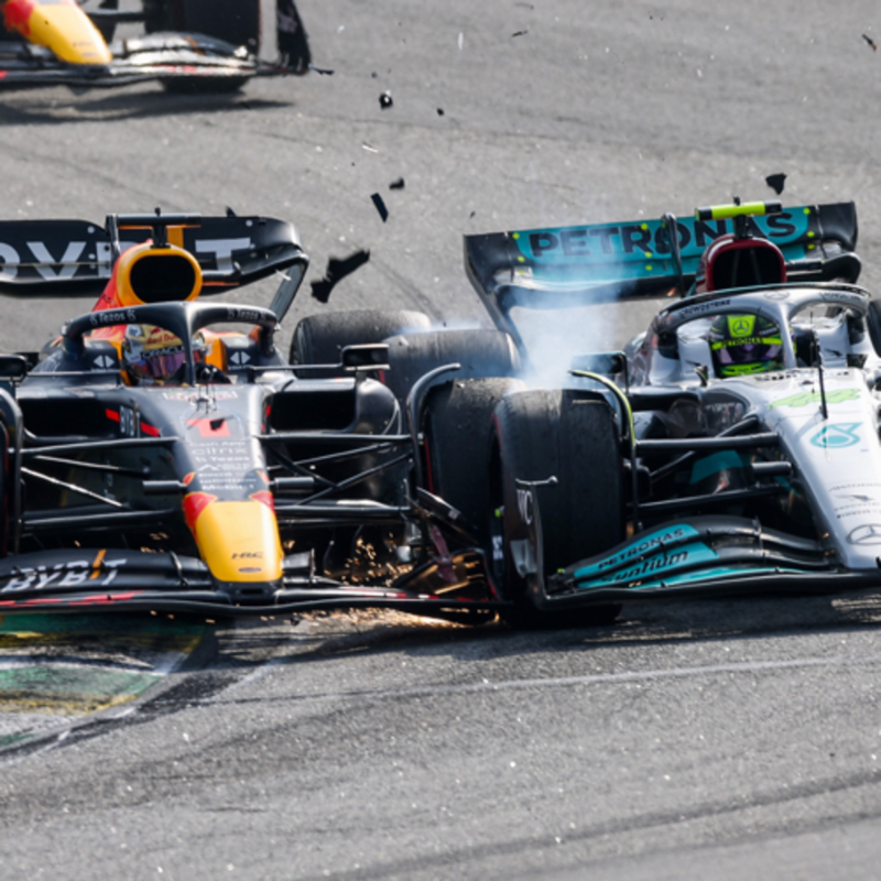 Obrázek epizody Ukázal Verstappen pravú tvár? Naháňa Mercedes opäť hrôzu? | EisKing DEBRIEFING 21/22