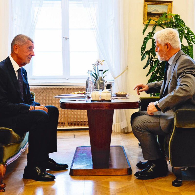 Obrázek epizody Koho vláda vyšle do souboje s Pavlem? Kampaň jako další fáze sporu