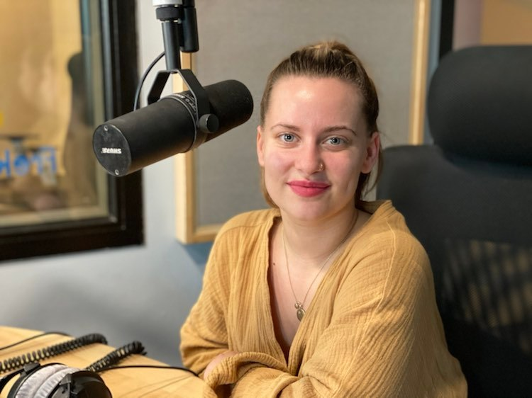 Obrázek epizody Dominika Reslerová: Vytrhávání šedivých vlasů je cesta do pekel