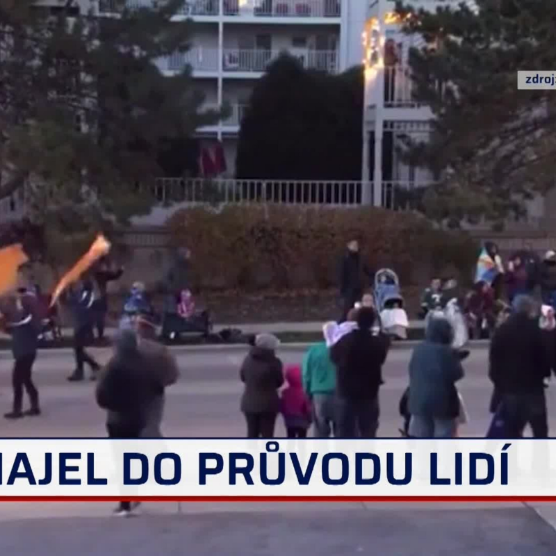 Obrázek epizody Řidič ve Waukeshe najel do průvodu lidí