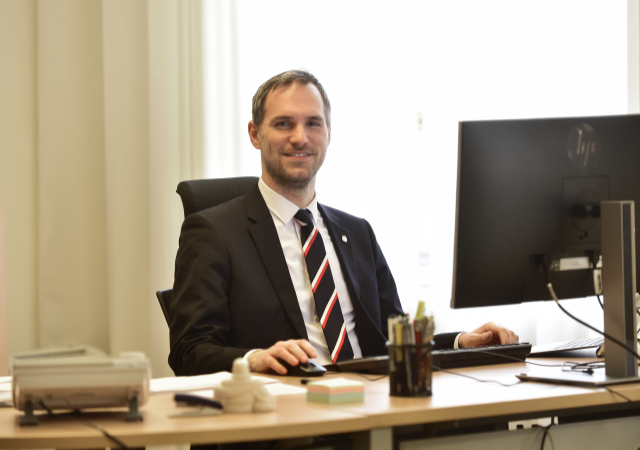 Obrázek epizody Zdeněk Hřib: Za současnou situaci může především pan premiér, který na konci srpna změnil doporučení odborníků