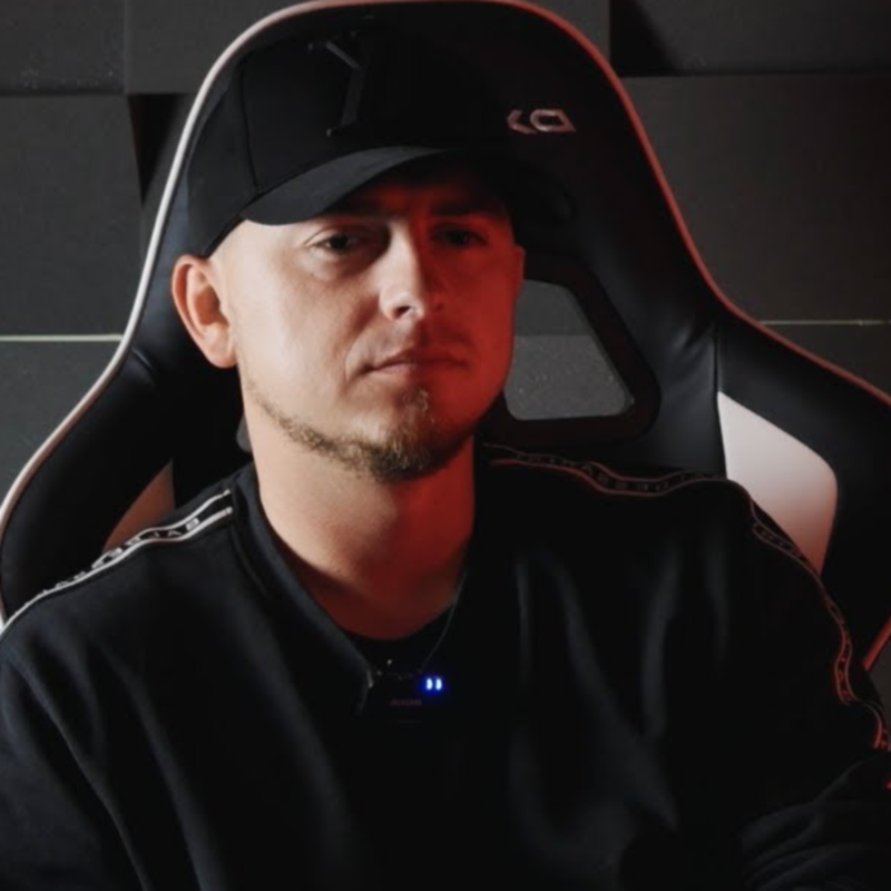 Obrázek epizody ZPOVĚĎ OBĚTI #11: “Když mi bylo 8, při sexuálním obtěžování jsem zažila svůj první orgasmus”