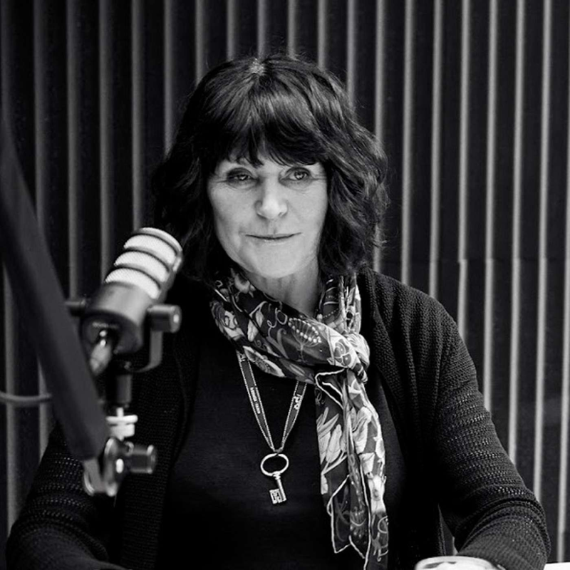 Obrázek epizody HB Big Questions: Pohled zpátky pomůže pochopit módní budoucnost