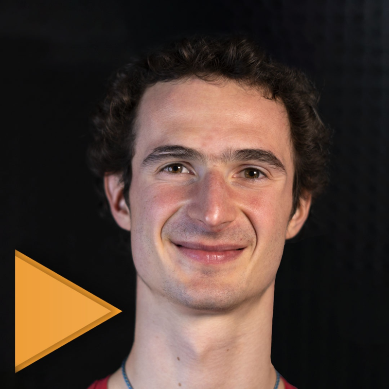 Obrázek epizody Adam Ondra: Nebýt olympiády, tak už možná lezu jen po skalách. Mojí předností jsou bizarní pohyby