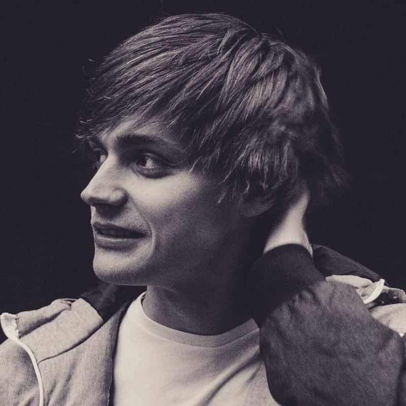 Obrázek epizody Pivo s Torenem o oblíbených filmech, které ho formovaly, nejlepších tvůrcích a natáčení videí