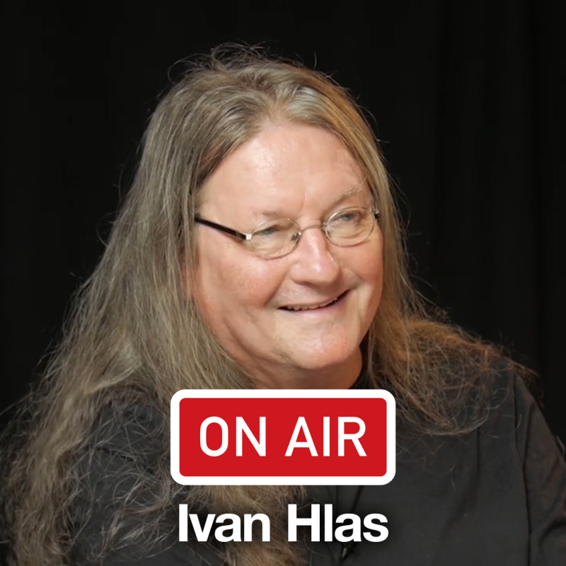 Obrázek epizody Ivan Hlas ON AIR: „Zpívat jsem si začal, protože jsem se bál tmy."