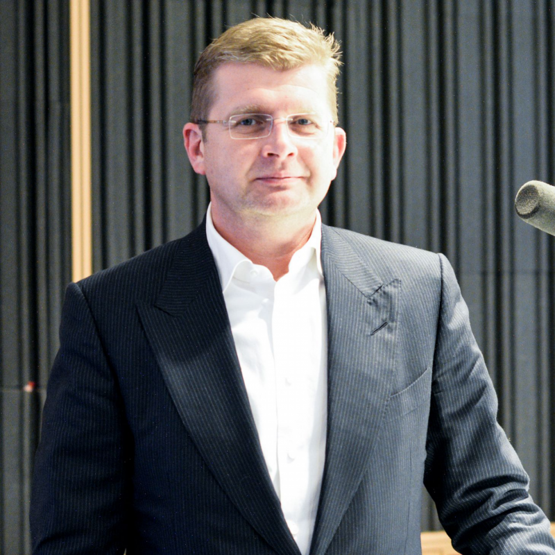 Obrázek epizody Peter Žiga - Rozhodnutie vlády neznamená nutné ukončenie... (Braňo Závodský Naživo)