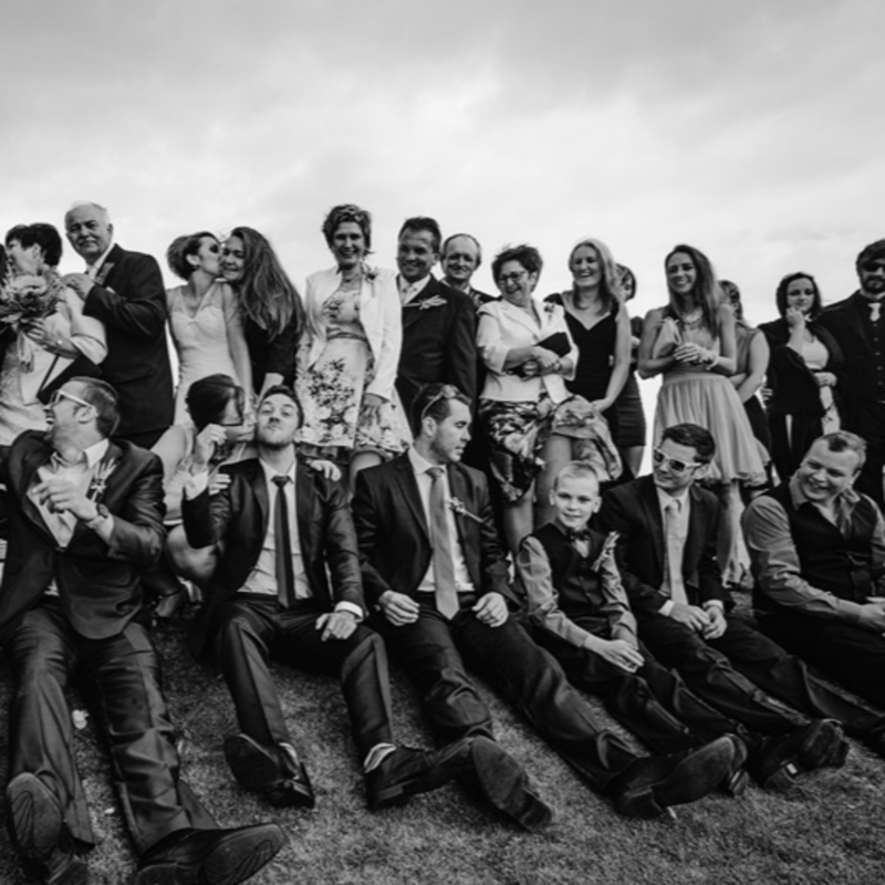 Obrázek epizody #02 Hosté na svatbě... není důležité, kde svatbu máte, ale s jakými hosty