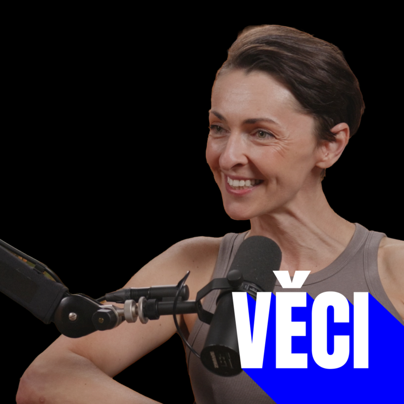 Obrázek epizody Učí ženy po 40 být fit a živě kreslí na konferencích. Kdo je Jitka Jungmannová?