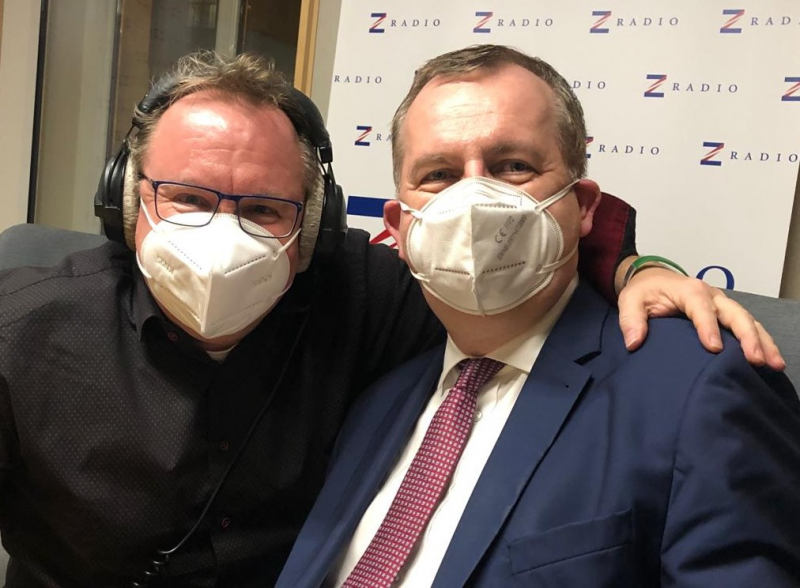 Tomáš Zima: Neustále se mění parametry opatření a vlastně tak nemůžeme ani vyhodnotit, která jsou účinná. U mutací koronaviru bych zachoval klidnou hlavu, celá řada mutací se projevila skoro v každé zemi