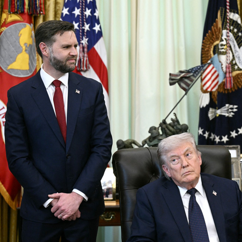 Obrázek epizody USA a Írán na sebe útočí i přes příměří. Pro Trumpa nečekaně má Teherán navrch
