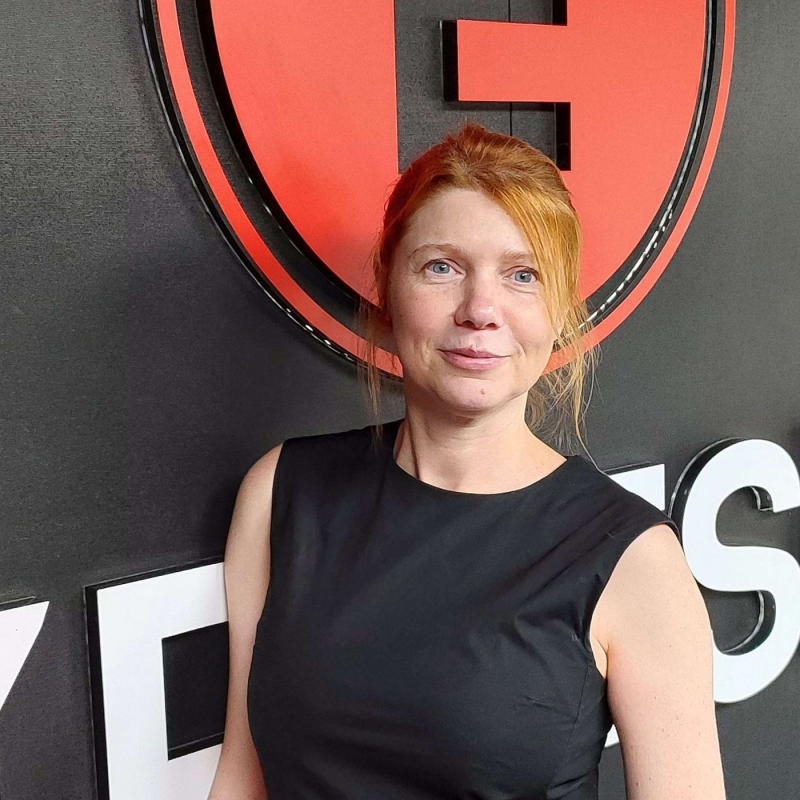 Obrázek epizody Erika Hníková: Série Medvěd se dostává blízko k lidem i medvědům, dokumentární režií se v Česku neuživím