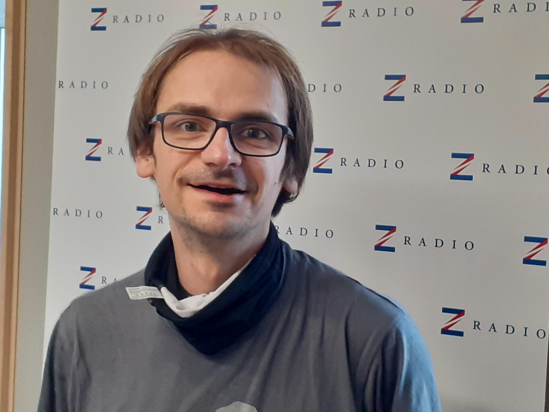 Obrázek epizody My se letos chystáme na Makalu v Nepálu a možná odstartujeme s dronem ještě výš, ale nevíme kam se dostaneme a jaké budou podmínky. Říká přírodovědec a fotograf Petr Jan Juračka, autor bestselleru Ze života fotografa.