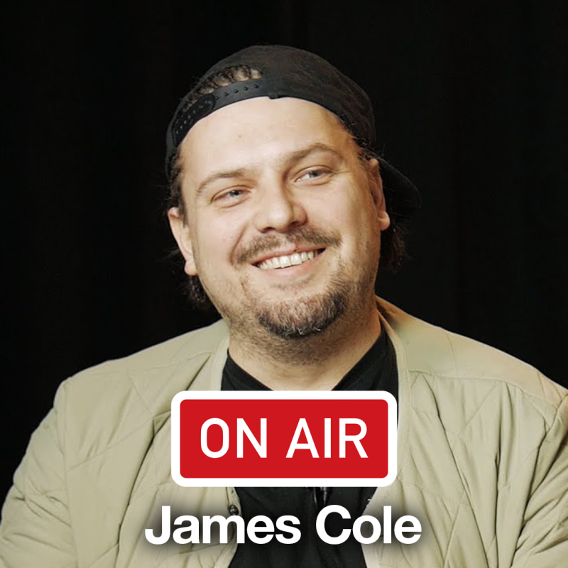 Obrázek epizody James Cole ON AIR: „Díky bohu, že už jsou začátky českého rapu za náma.”
