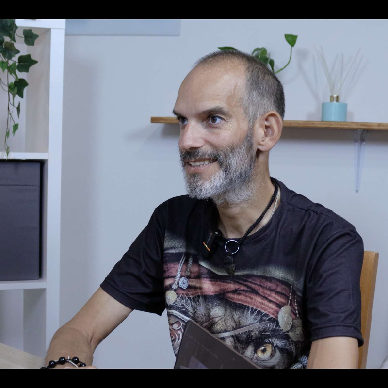 Obrázek epizody Jak jsem přežil 6 druhů rakovin v posledním stadiu ? Kdo je Jakub Karásek a co si prožil.