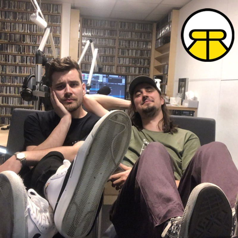 Obrázek epizody Reflektor #109: Obývák s Pianem & Used To Be a Sofa