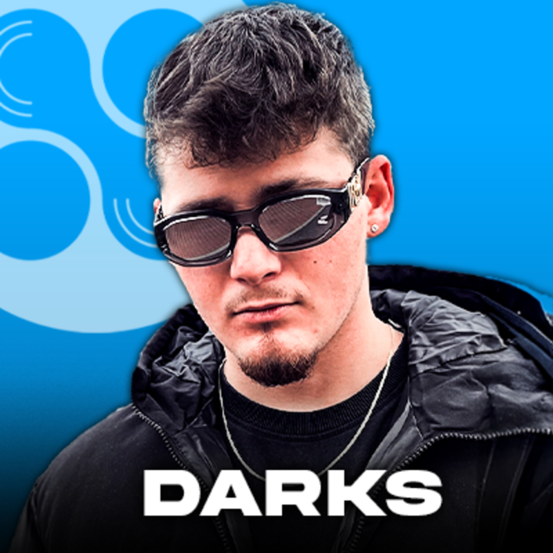 Obrázek epizody DARKS: V DĚTSTVÍ JSEM SI HLODAL NEHTY Z HLADU, MŮJ VZOR JE SERGEI BARRACUDA