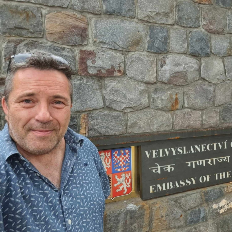 Obrázek epizody Ešus 11/12/2023: David “uvězněn” v Indii