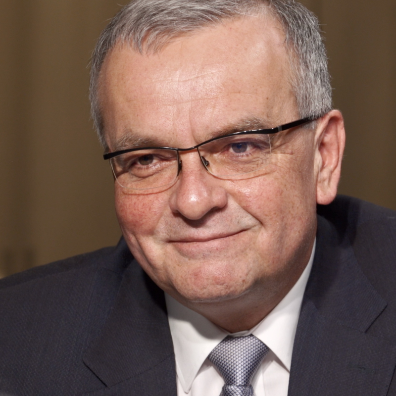 Obrázek epizody Kandidaturu na prezidenta nevylučuji, neutekl jsem z boje. Kritika od Babiše je vyznamenání, říká Kalousek