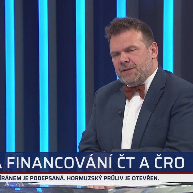 Obrázek epizody Můžeme být rádi za Ukrajince místo Somálců, řekl Zdechovský. Konečná takhle uvažovat odmítá
