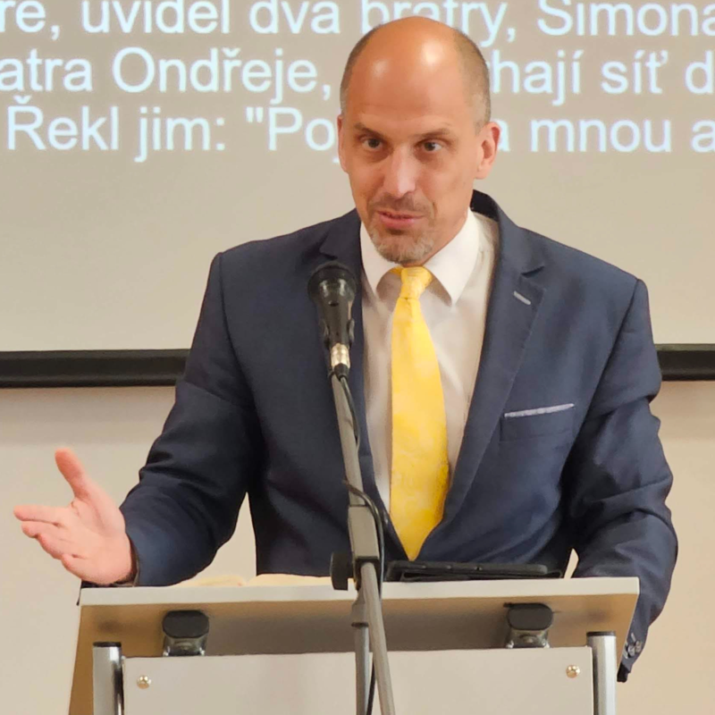 Obrázek epizody Petr ROHAN: Jak nepodlehnout únavě ve službě Bohu? (17. 5. 2025)