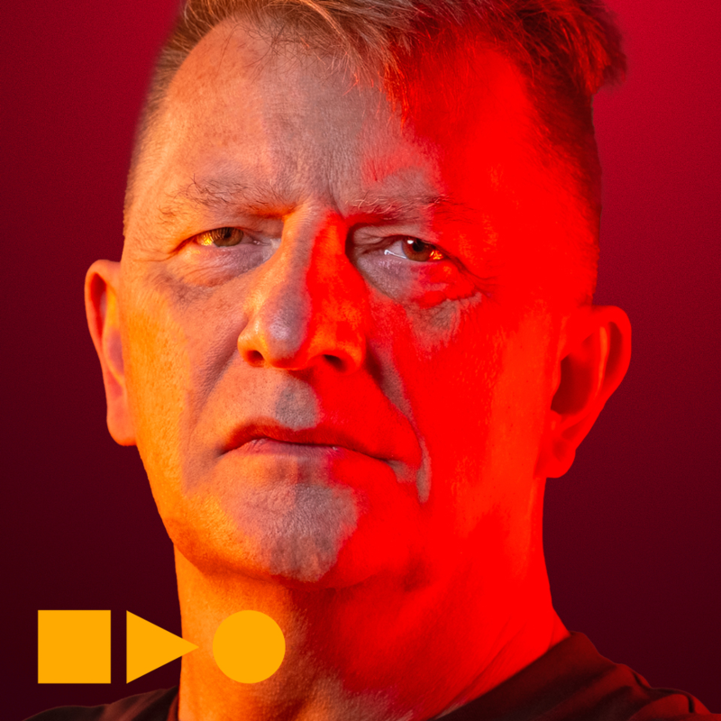 Obrázek epizody Jiří Padevět: Kdyby nás napadli, zbraň do ruky vezme více lidí. Hnutí Stačilo! je proruská svoloč