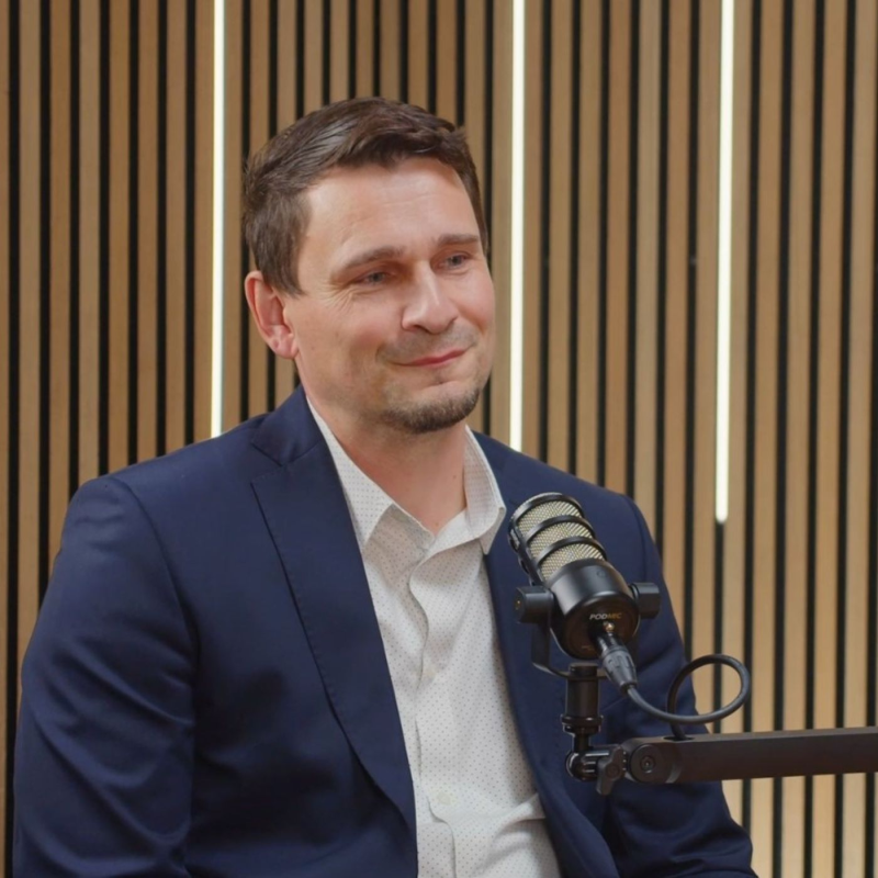 Obrázek epizody Banky vyhodnocují bonitu klientů odlišně, říká hypoteční guru OVB Opočenský - Newstream Business Talk